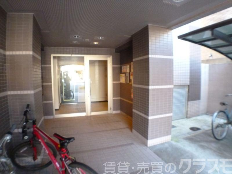 29/30 エントランス