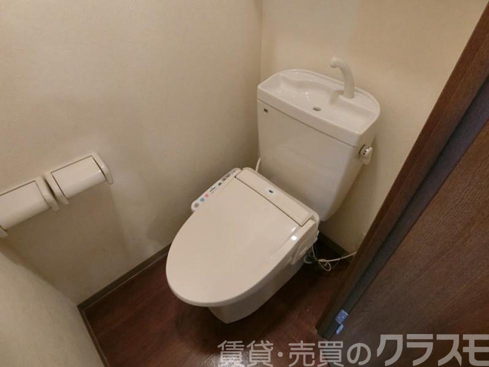 23/30 トイレ