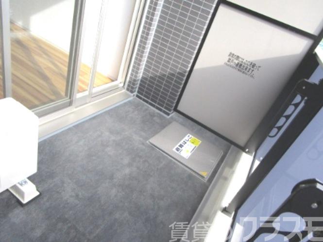 15/26 バルコニー