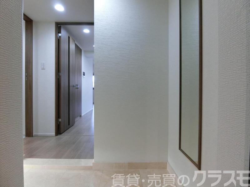 17/30 玄関
