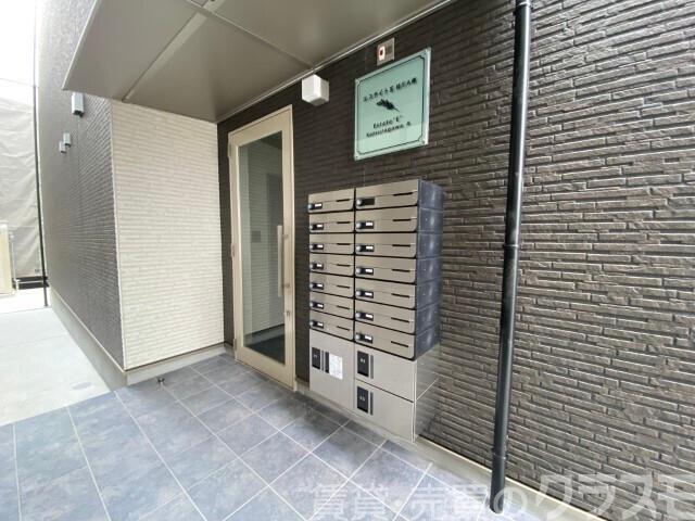 18/30 エントランス