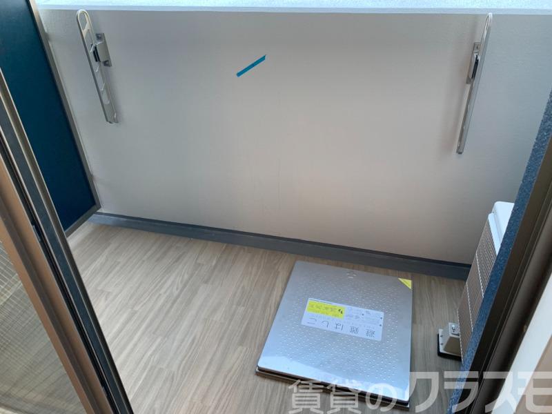 19/27 バルコニー