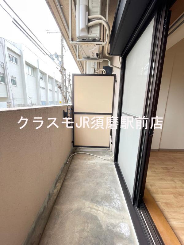 21/30 バルコニー