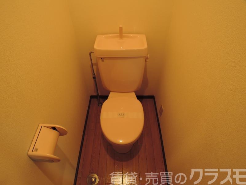22/30 トイレ