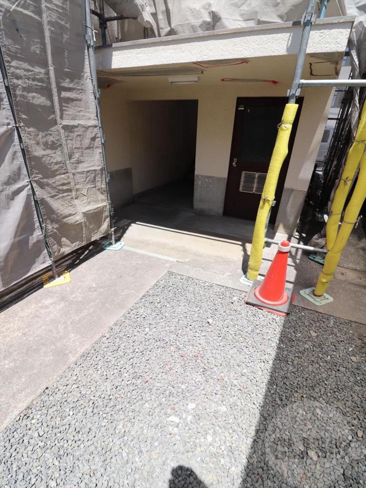 2/10 エントランス