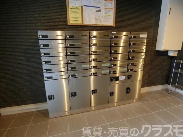 30/30 エントランス