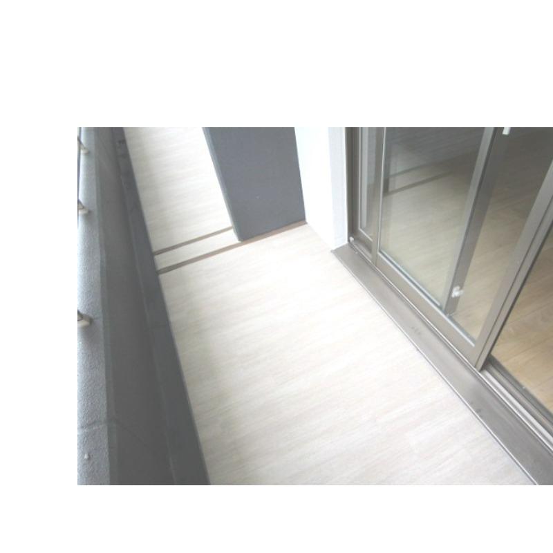 18/26 バルコニー