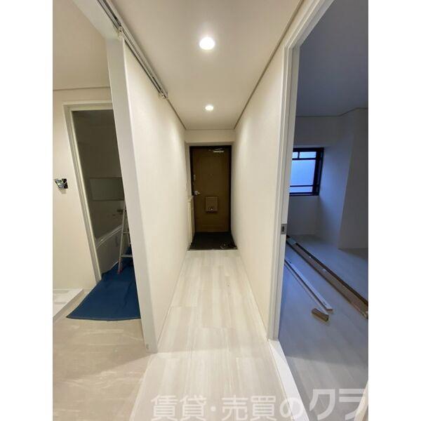 16/30 玄関