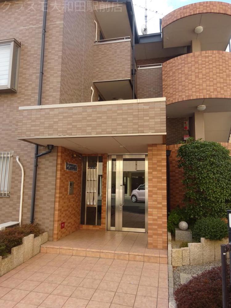 3/8 エントランス