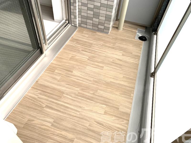 16/27 バルコニー