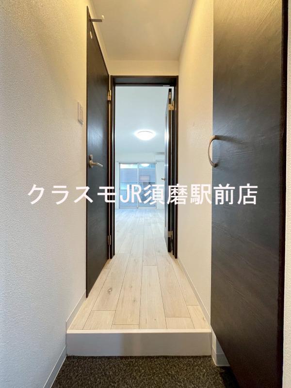 14/30 玄関