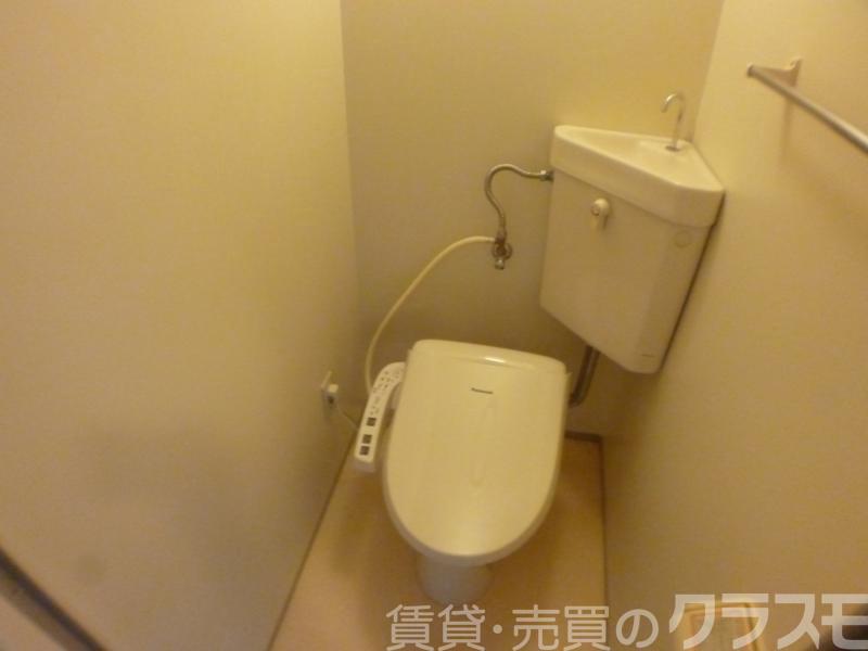 22/30 トイレ