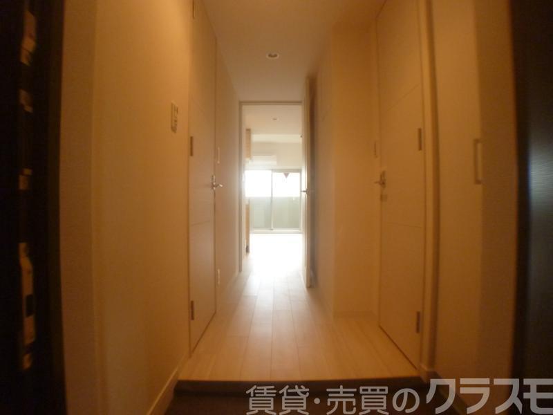 16/30 玄関