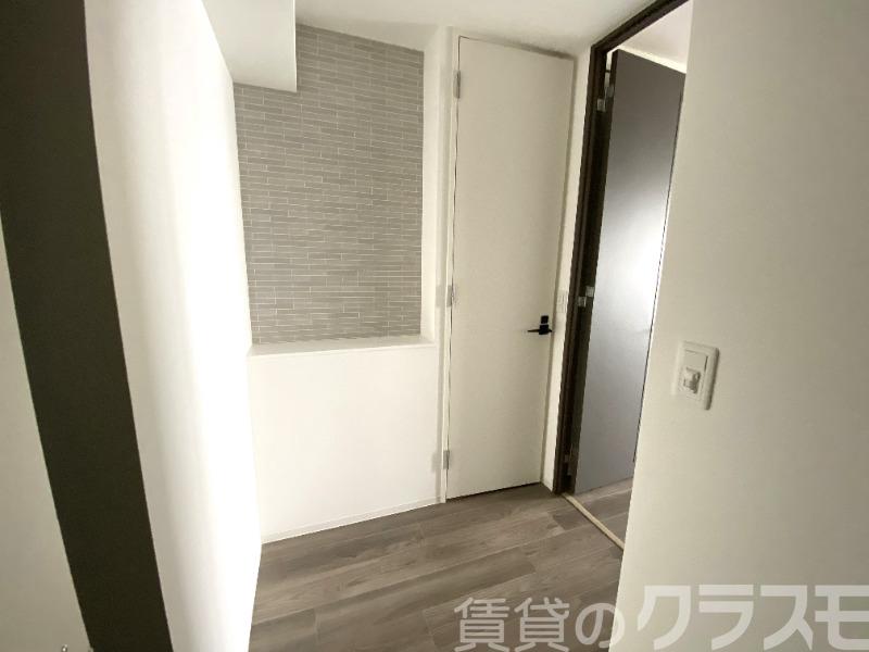 13/30 玄関