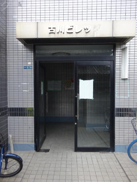 21/25 エントランス