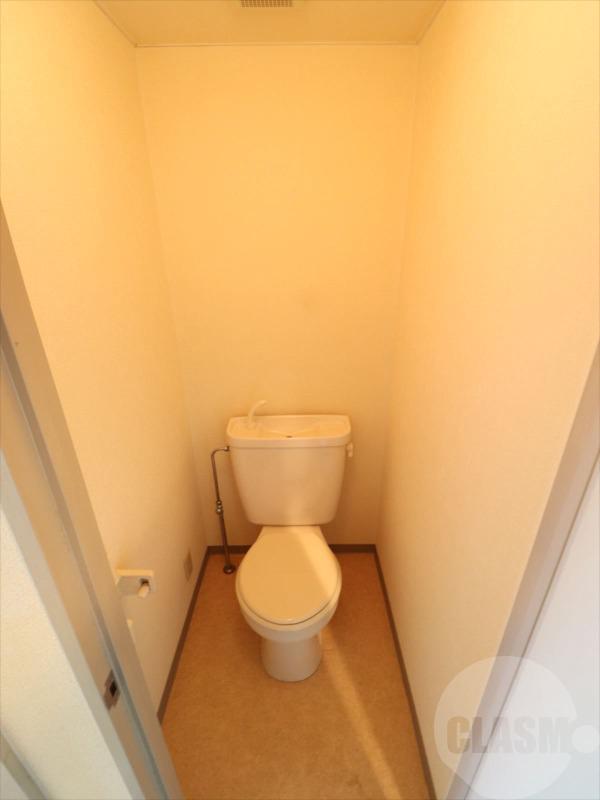 13/30 トイレ