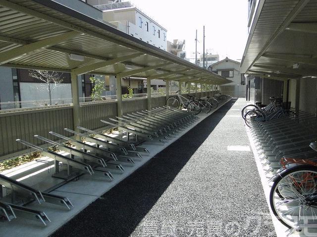 30/30 駐車場