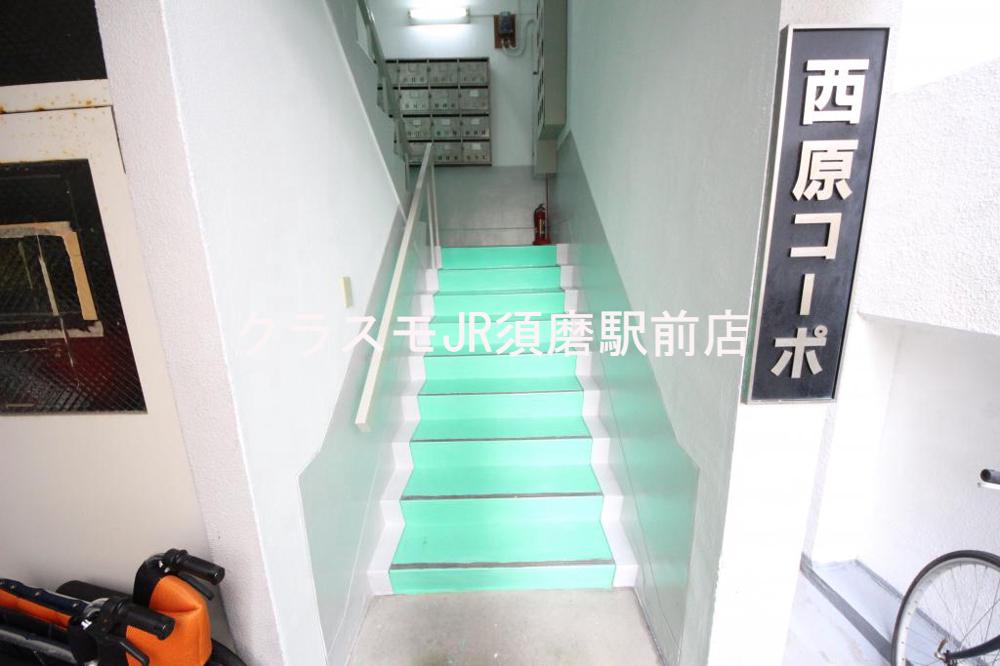 20/29 エントランス