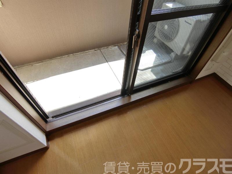 23/30 バルコニー