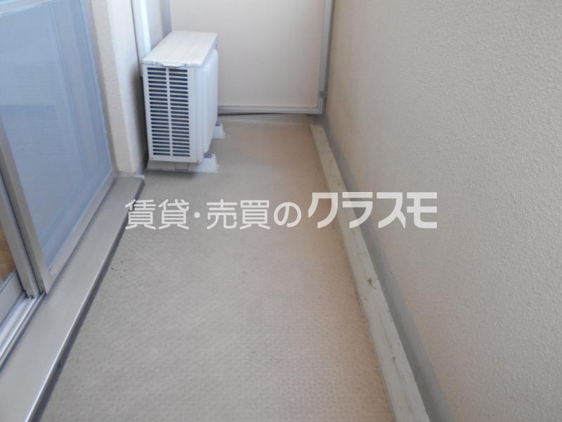 13/19 バルコニー