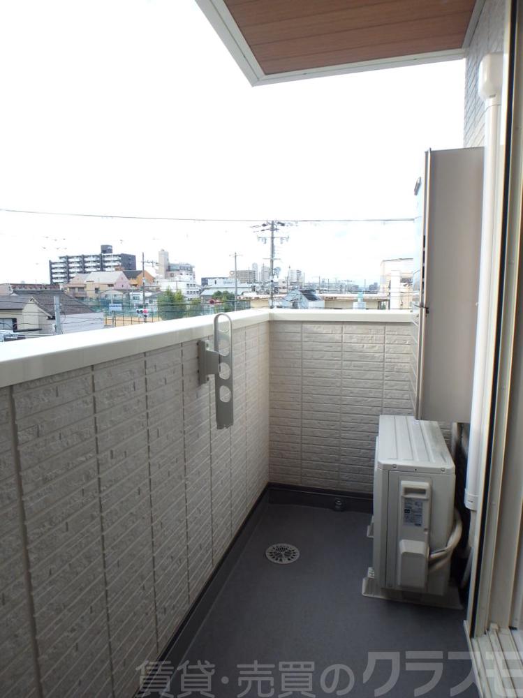 18/30 バルコニー