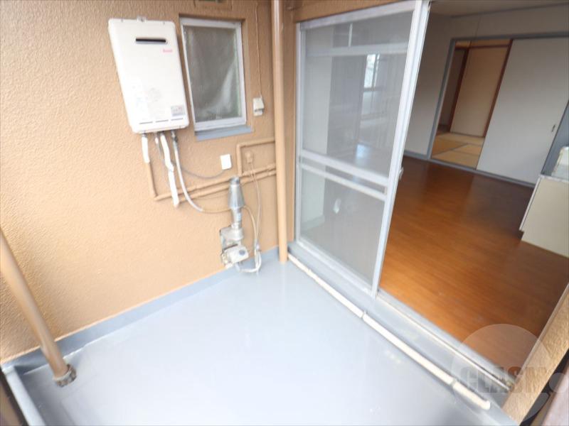 14/28 バルコニー