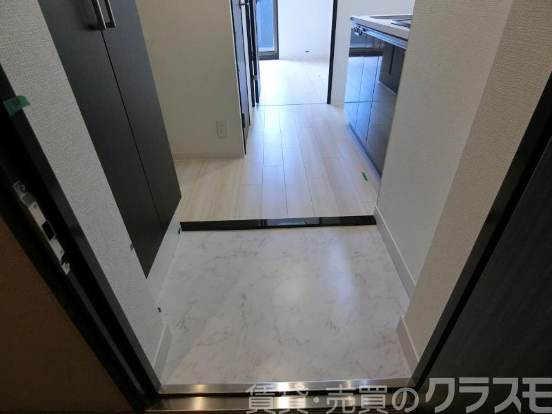 14/30 玄関