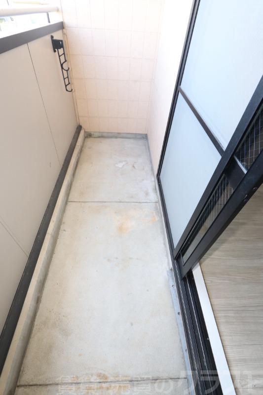 14/20 バルコニー