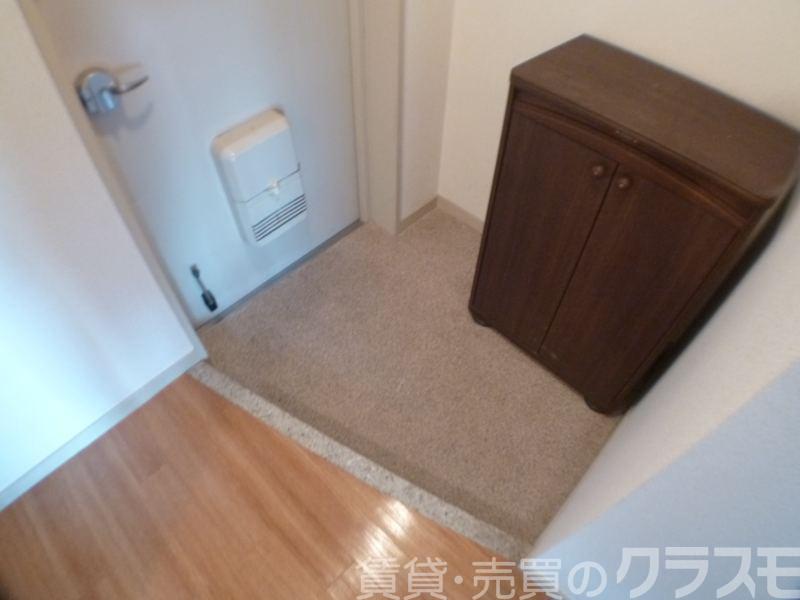 16/30 玄関