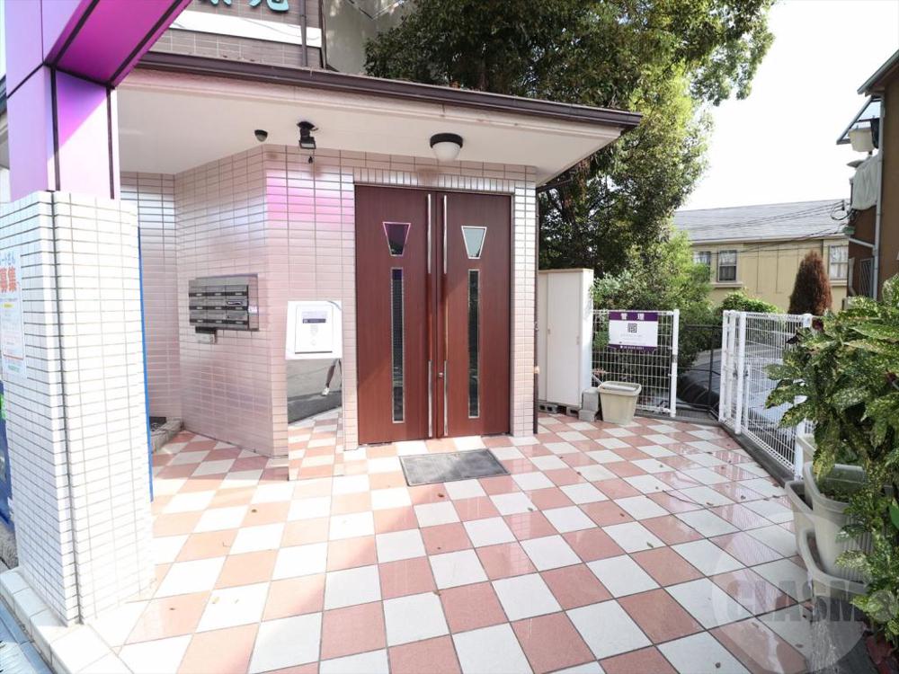 2/11 エントランス