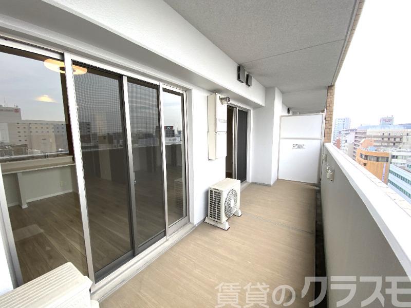 16/28 バルコニー