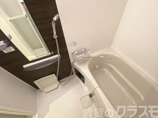 13/26 浴室