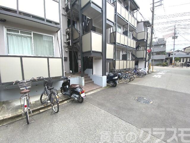 20/25 エントランス