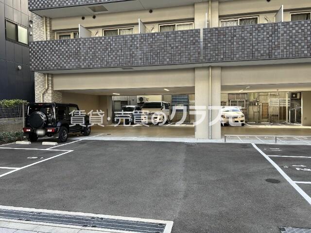 4/14 駐車場