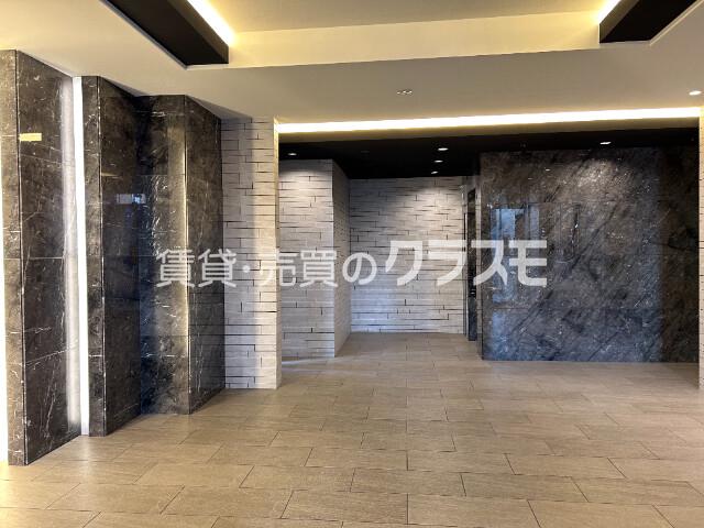 15/26 エントランス