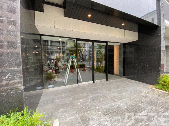 16/22 エントランス