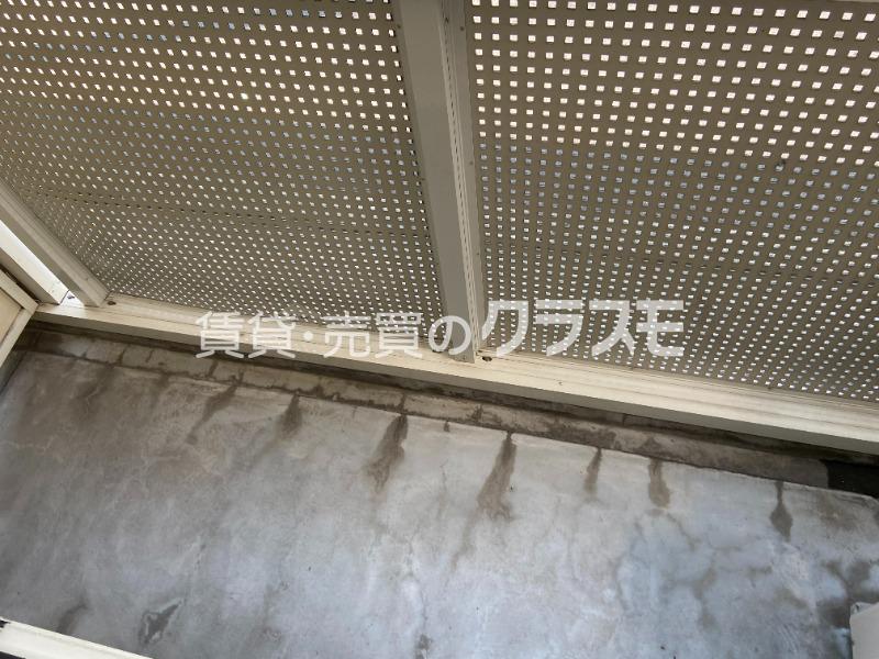 13/26 バルコニー