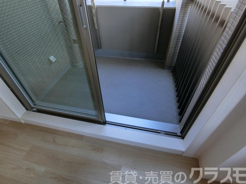 23/30 バルコニー