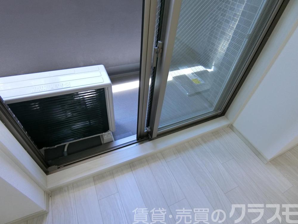 23/30 バルコニー