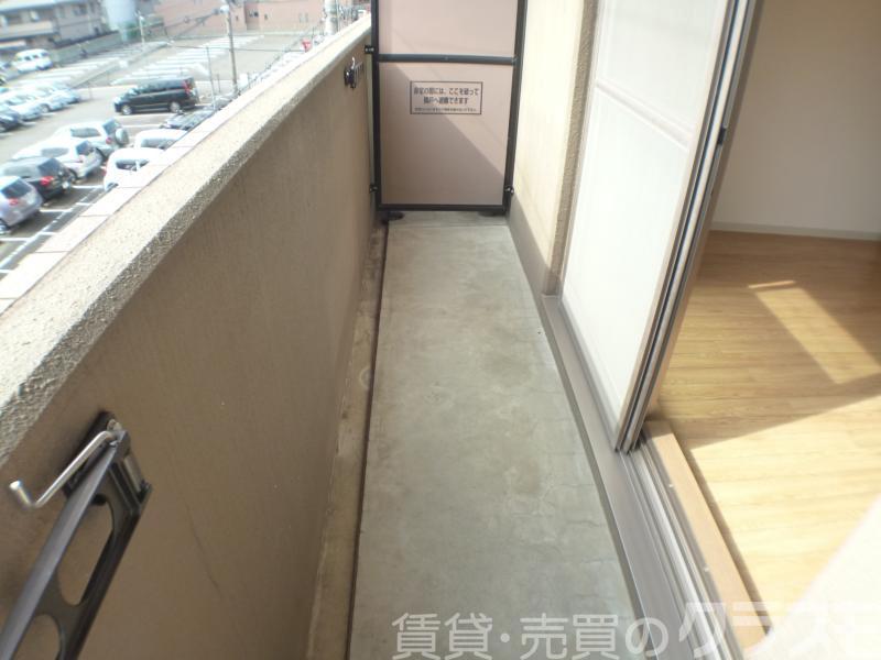 25/30 バルコニー