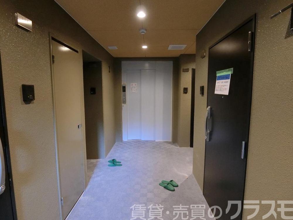 2/3 エントランス