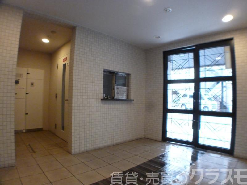 29/30 エントランス