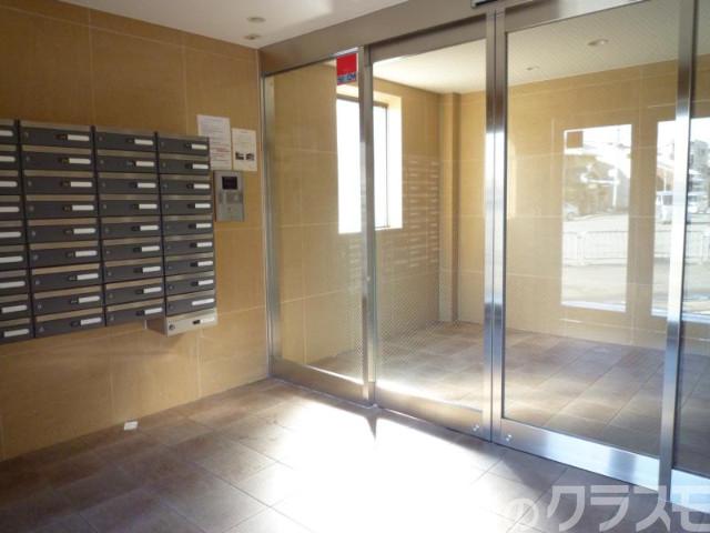 2/5 エントランス