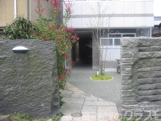 29/30 エントランス