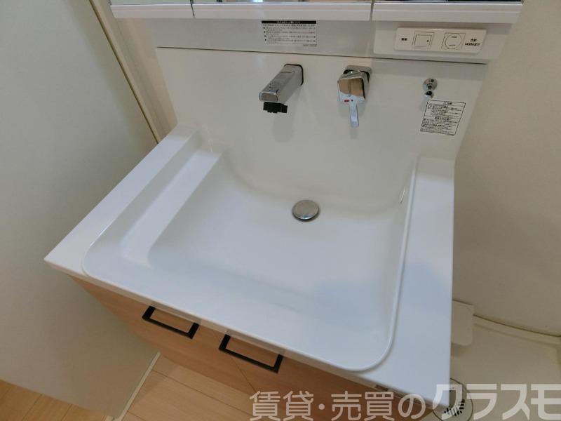 21/30 洗面