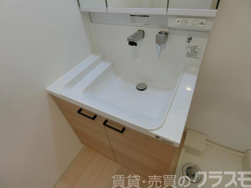 21/30 洗面