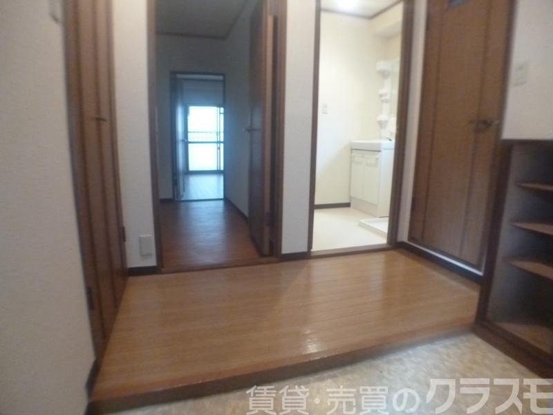 17/30 玄関