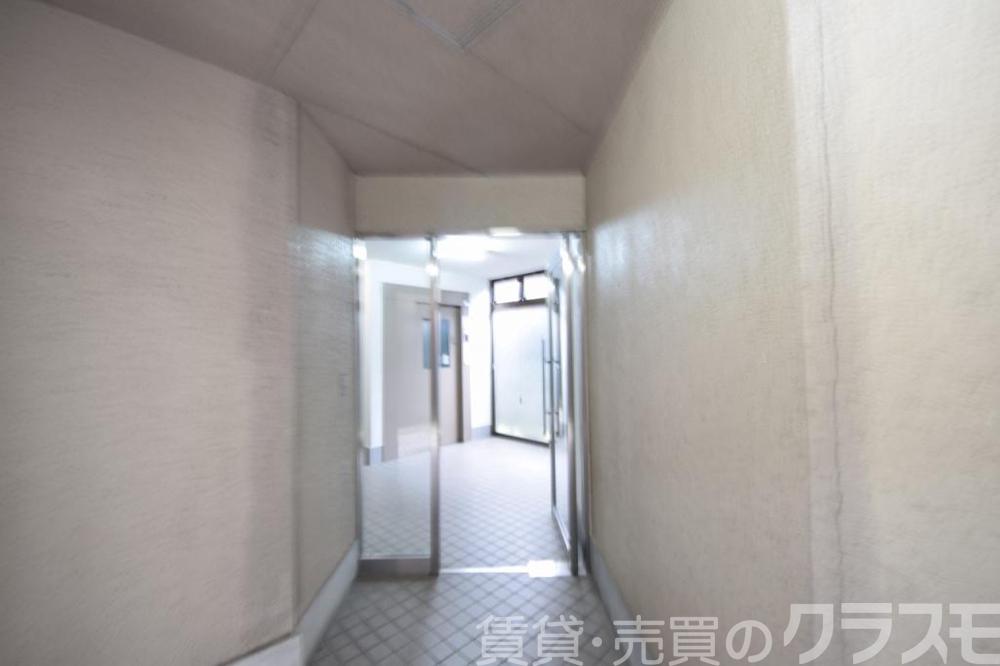 29/30 エントランス