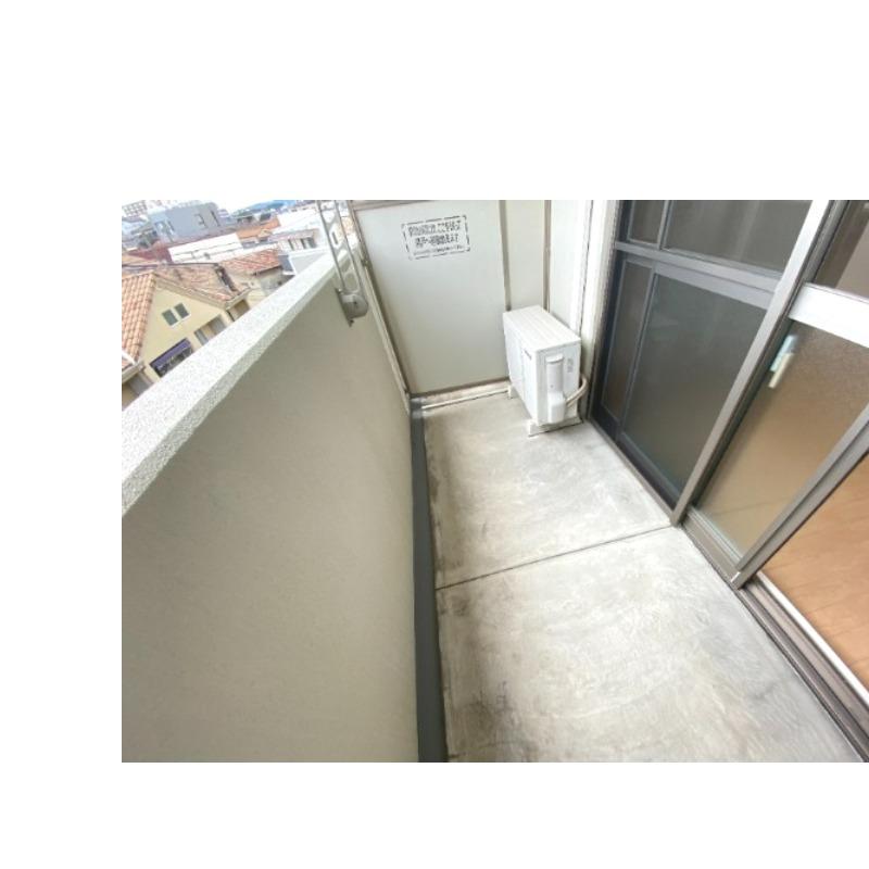 14/22 バルコニー