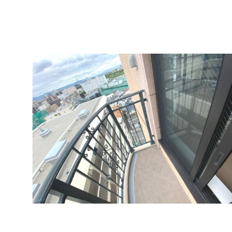 18/27 バルコニー